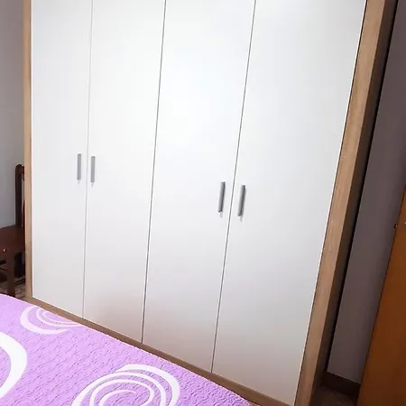 Seaside Retreat: 2-bedroom With Pool In