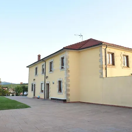 Cozy In Mogro, 63 M² With Private Pool!