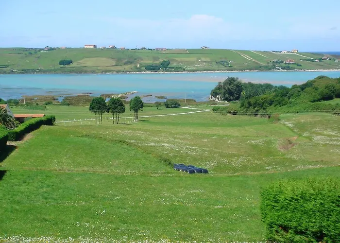 Seaside Retreat: 2-bedroom With Pool In * Mogro