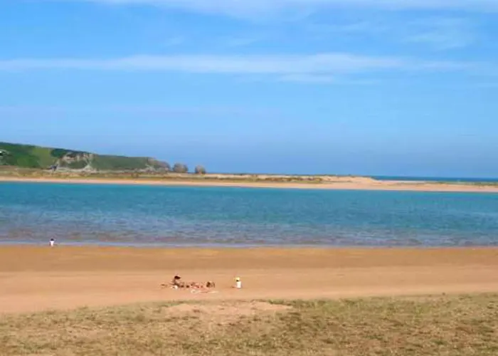 Seaside Retreat: 2-bedroom With Pool In