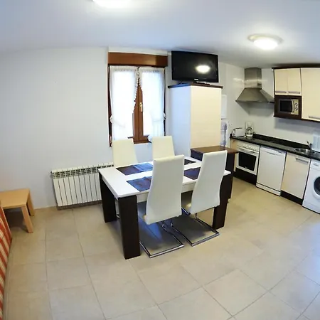 Cozy In Mogro, 63 M² With Private Pool! Lägenhet *