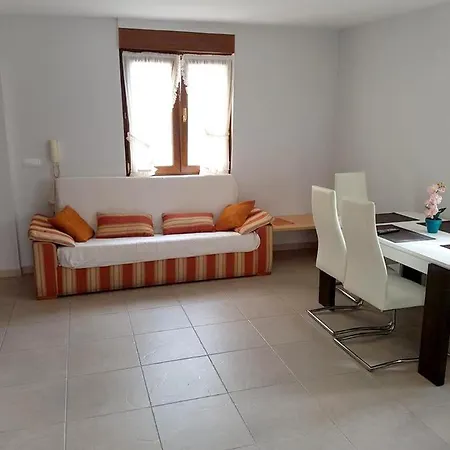 Appartamento Cozy In Mogro, 63 M² With Private Pool! *