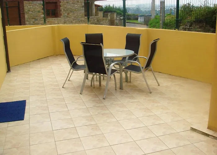 Cozy In Mogro, 63 M² With Private Pool! Lägenhet Mogro